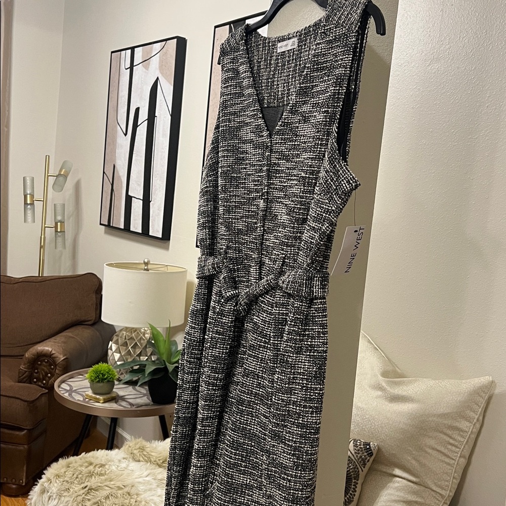 - XXL Jumpsuit: Elegant Black & White Tweed Jumpsuit by Nine West